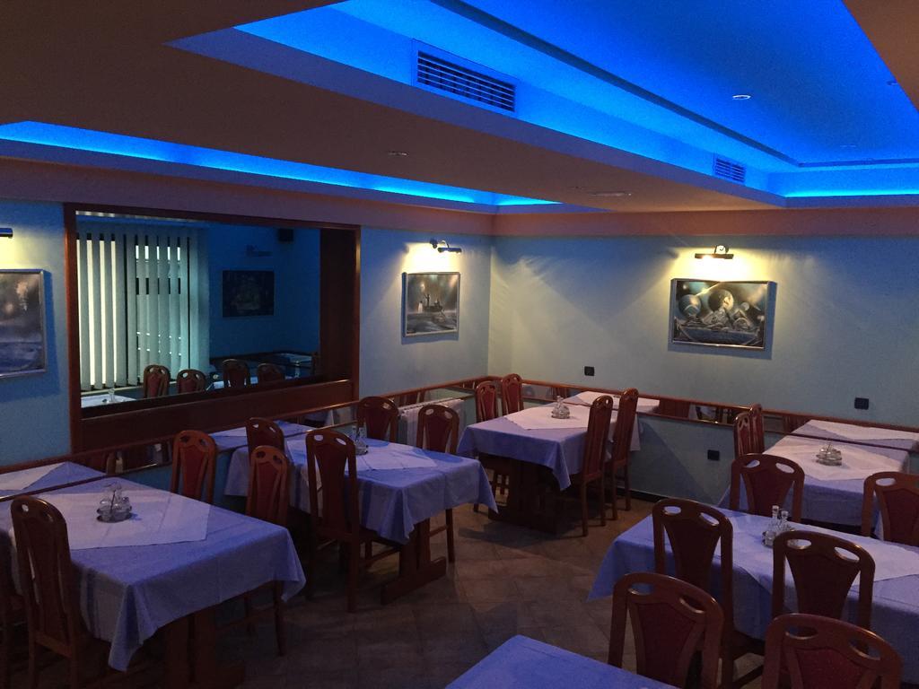 Kaštel Lukšić 瓦妮卡宾馆酒店 外观 照片
