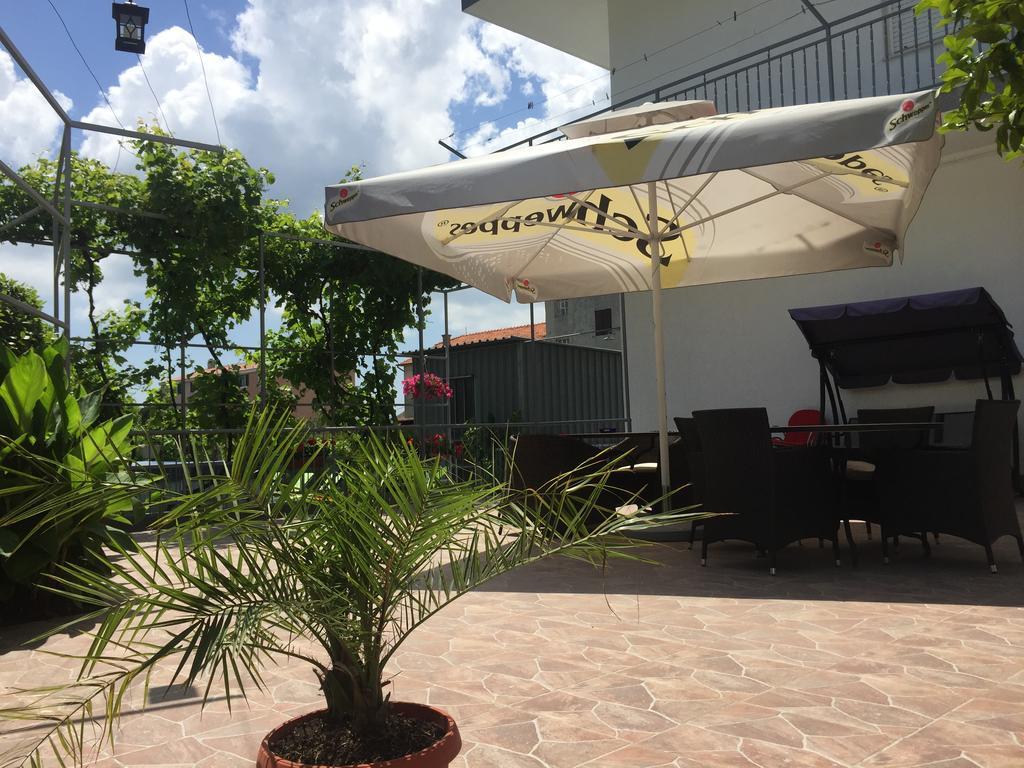 Kaštel Lukšić 瓦妮卡宾馆酒店 外观 照片