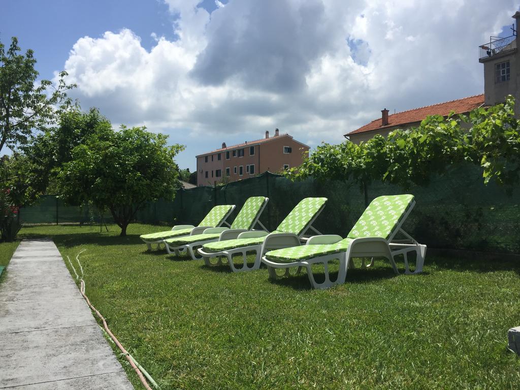 Kaštel Lukšić 瓦妮卡宾馆酒店 外观 照片